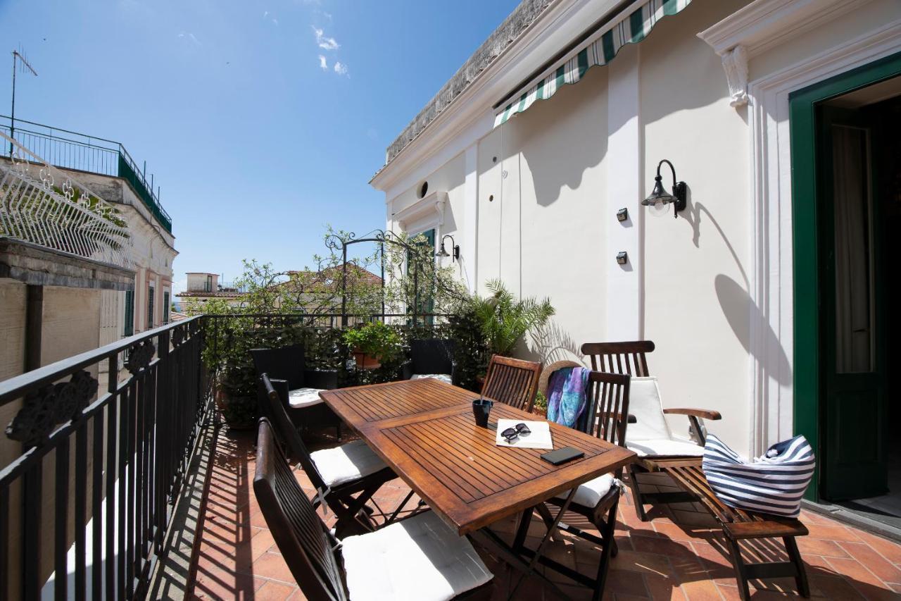 Amalfi Old Square Room & Apartments Экстерьер фото