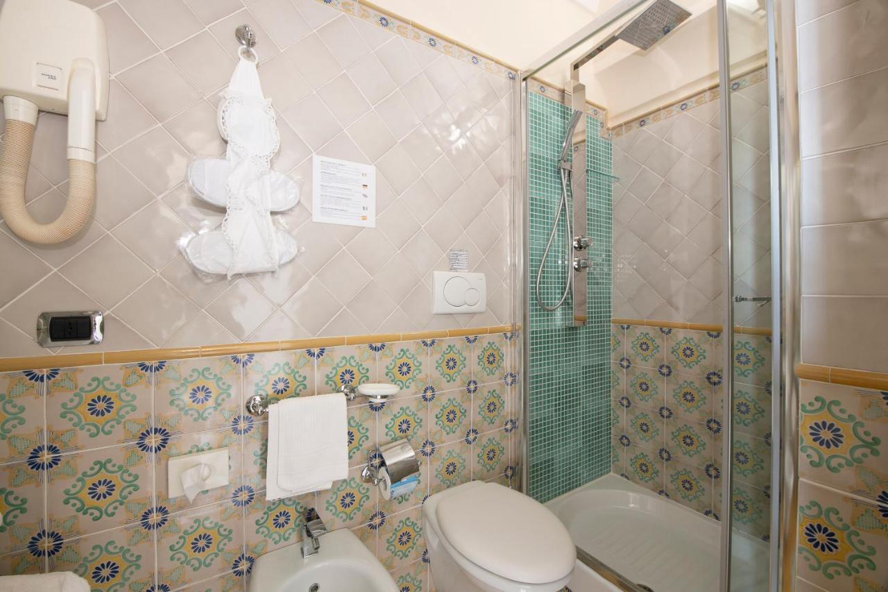 Amalfi Old Square Room & Apartments Экстерьер фото