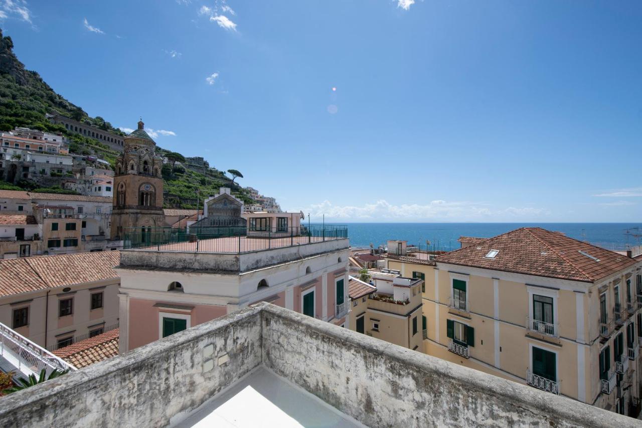 Amalfi Old Square Room & Apartments Экстерьер фото